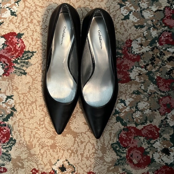 Croft & Barrow Black High Heels Size 9 Medium with 2 1/2“ Heels Sold by Kohl’s - Picture 5 of 5